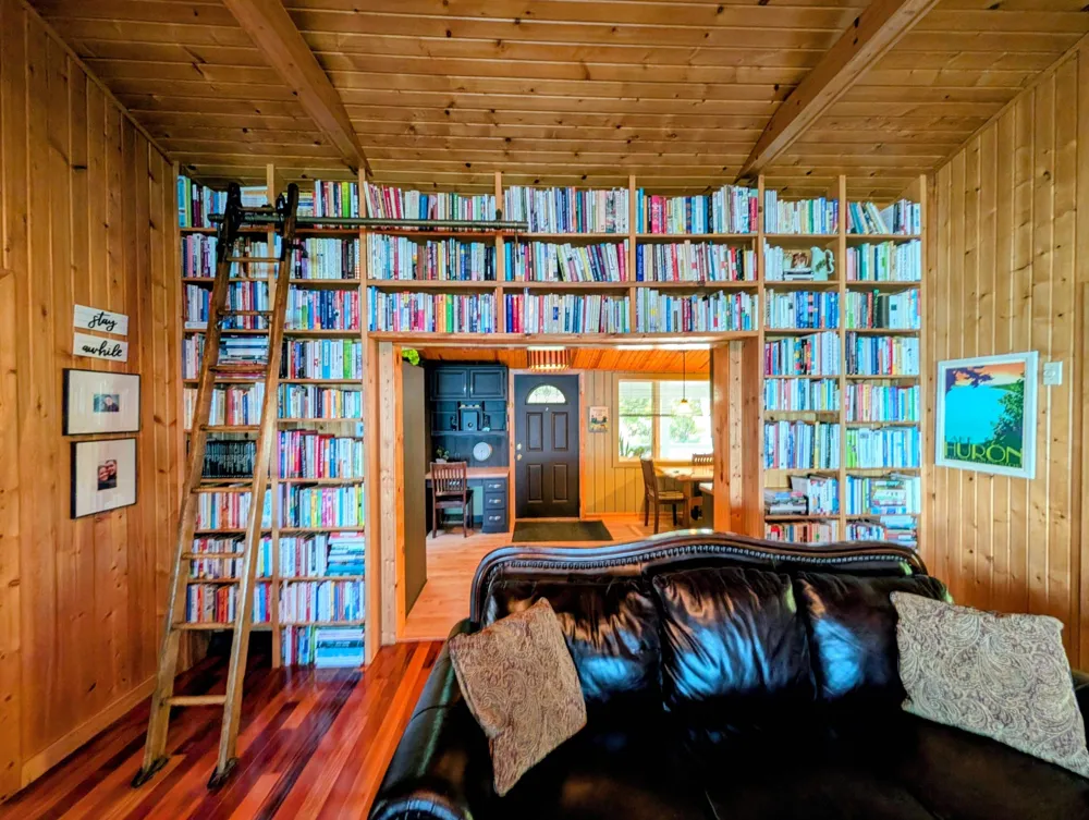 837 Crescent Sims Township, MI 48703