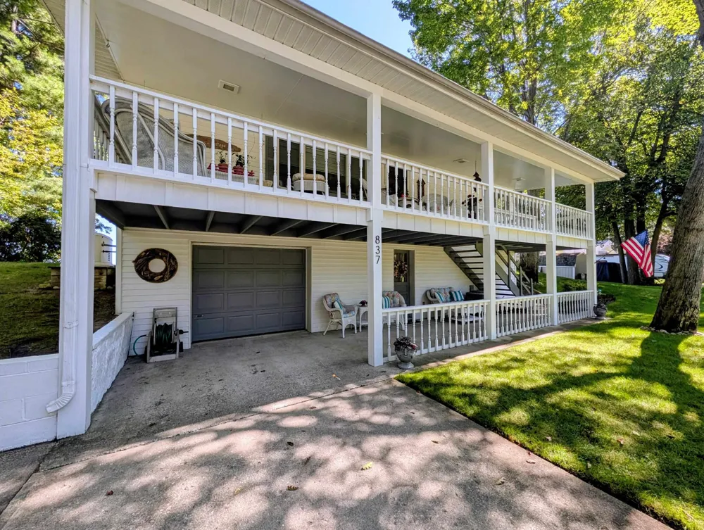 837 Crescent Sims Township, MI 48703