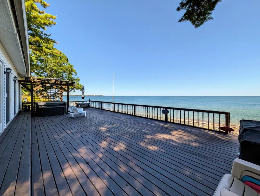 837 Crescent Sims Township, MI 48703