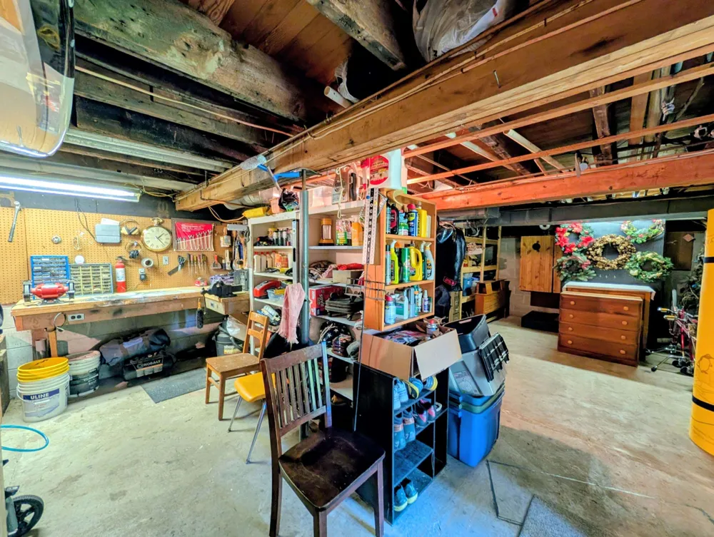 837 Crescent Sims Township, MI 48703