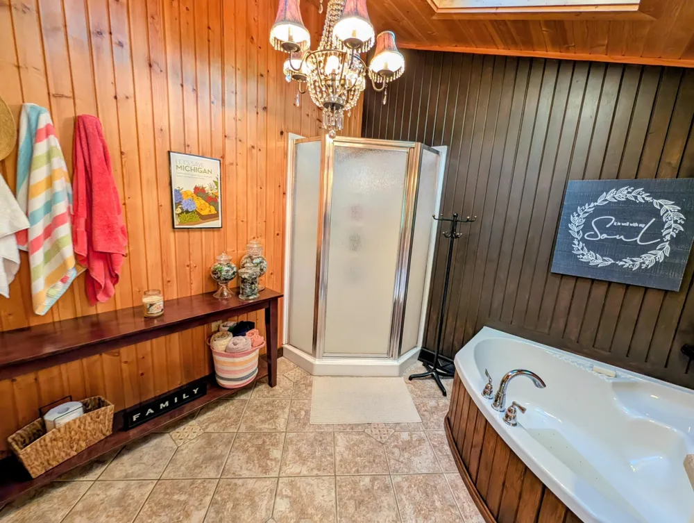 837 Crescent Sims Township, MI 48703