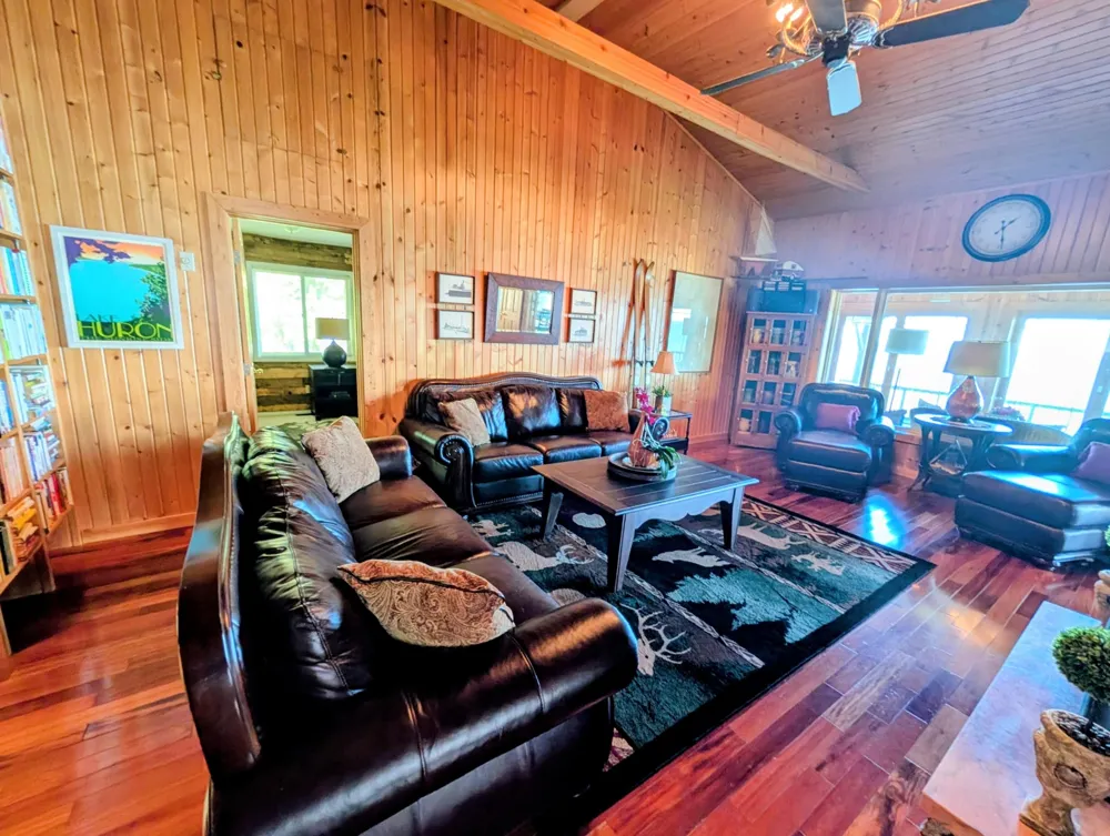 837 Crescent Sims Township, MI 48703