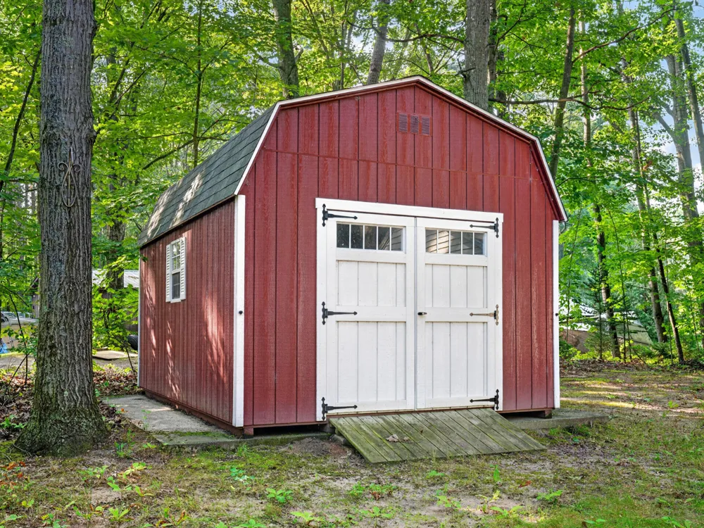 3681 S Cobmoosa Trail Ferry Township, MI 49421