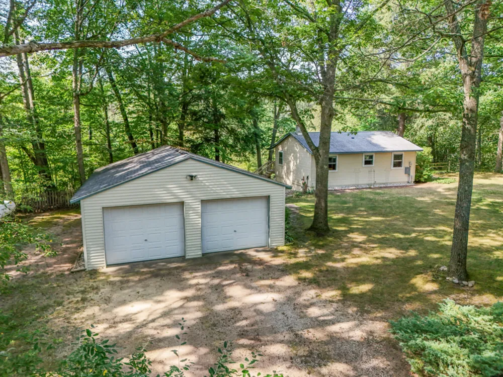3681 S Cobmoosa Trail Ferry Township, MI 49421