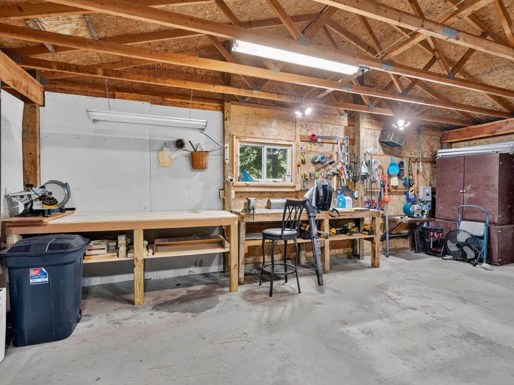 3681 S Cobmoosa Trail Ferry Township, MI 49421