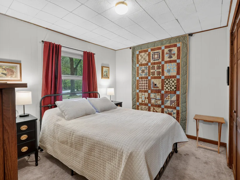 3681 S Cobmoosa Trail Ferry Township, MI 49421