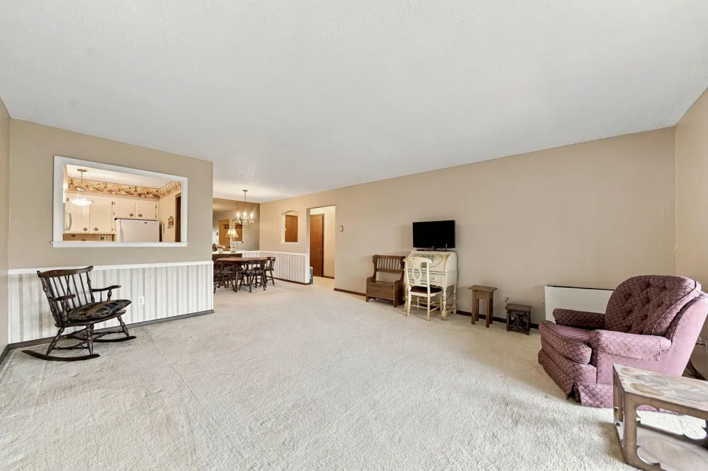 2200 Nevada Avenue S #312 Saint Louis Park, MN 55426