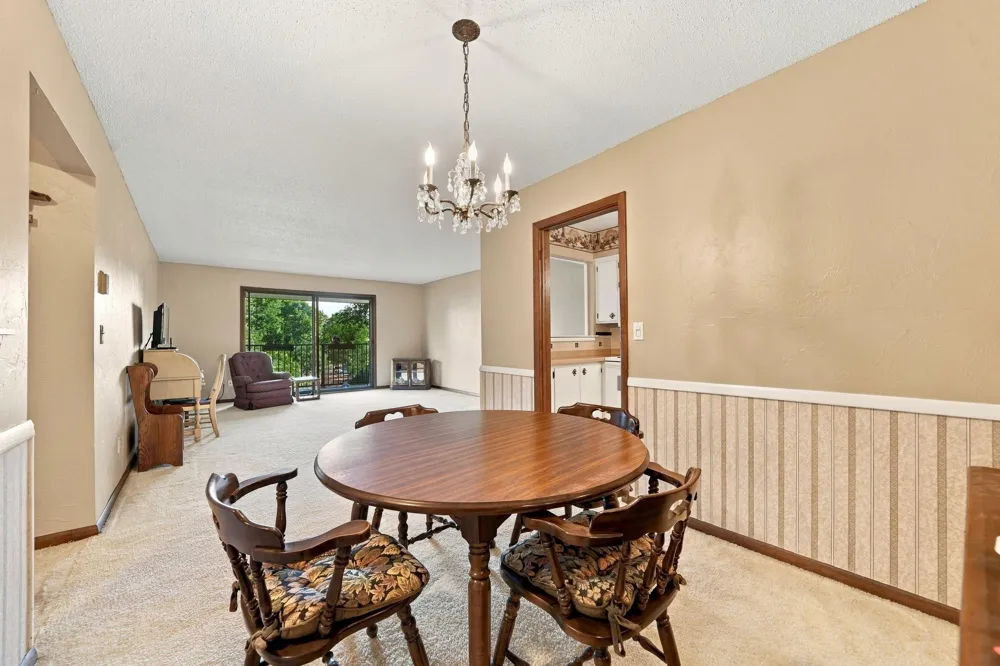 2200 Nevada Avenue S #312 Saint Louis Park, MN 55426