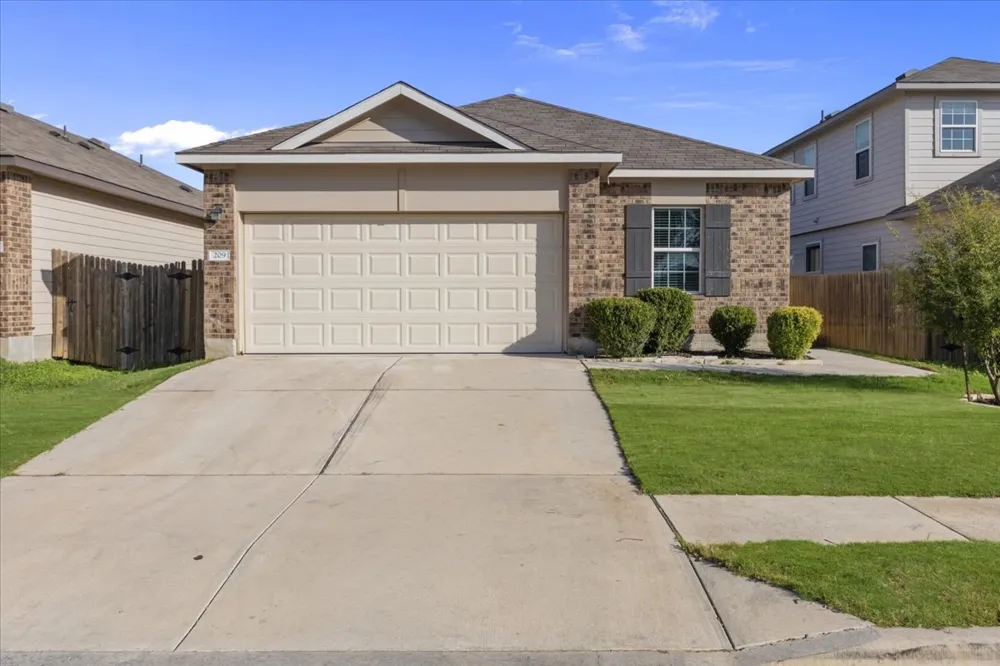 209 Purple Mountain Drive Liberty Hill, TX 78642