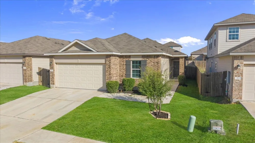209 Purple Mountain Drive Liberty Hill, TX 78642