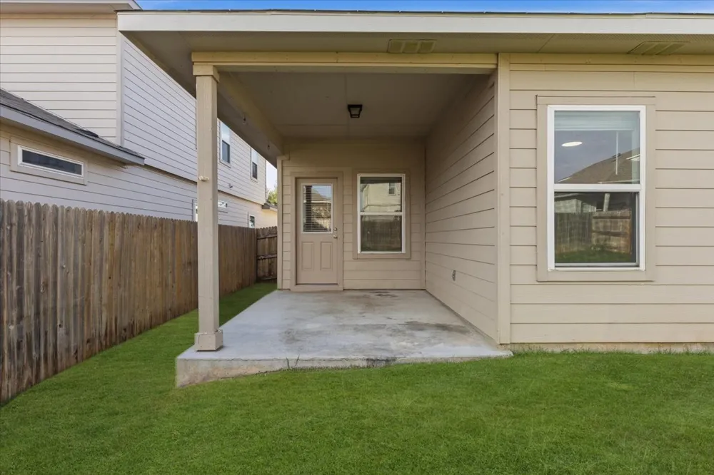 209 Purple Mountain Drive Liberty Hill, TX 78642