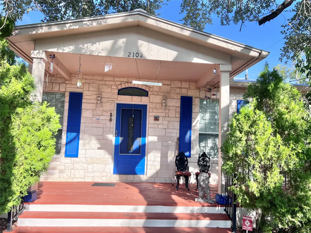 2102 White Dove Pass Austin, TX 78734