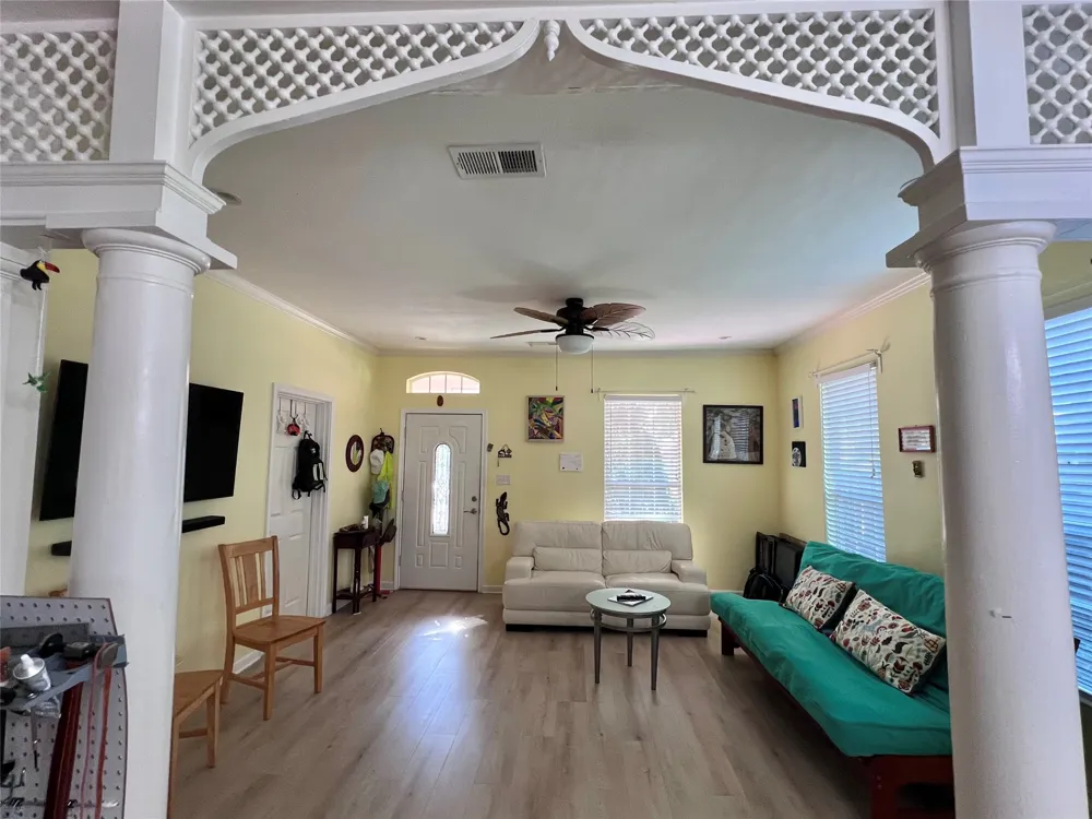 2102 White Dove Pass Austin, TX 78734