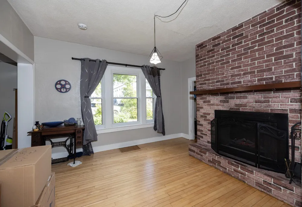 113 W Bancroft Avenue Fergus Falls, MN 56537