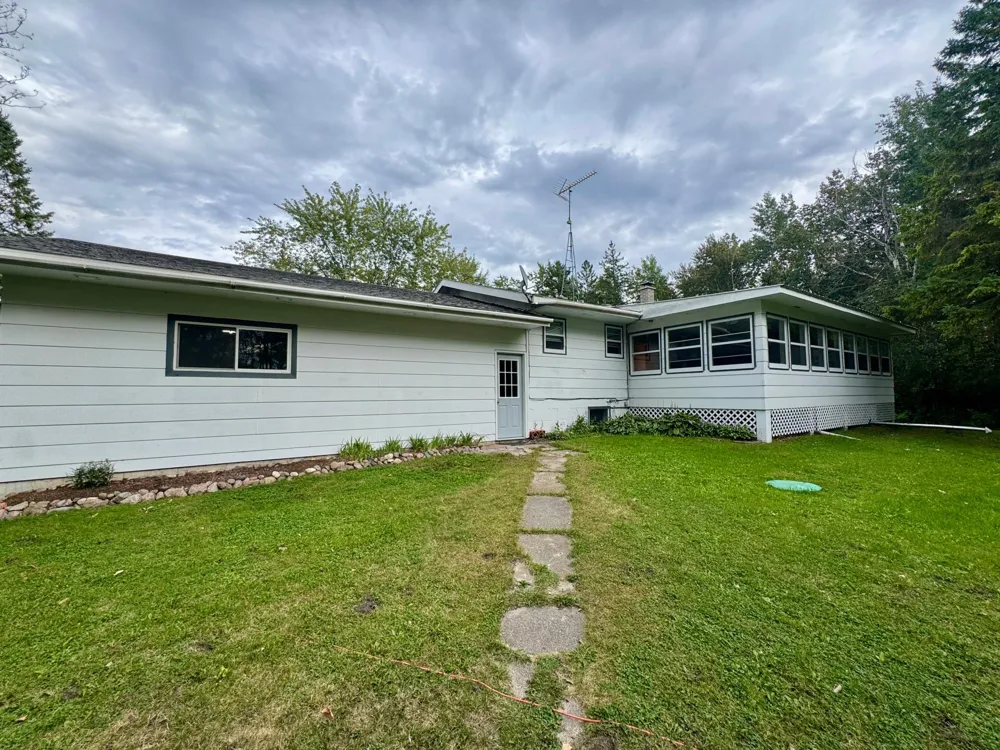 40427 State Highway 313 Warroad, MN 56763