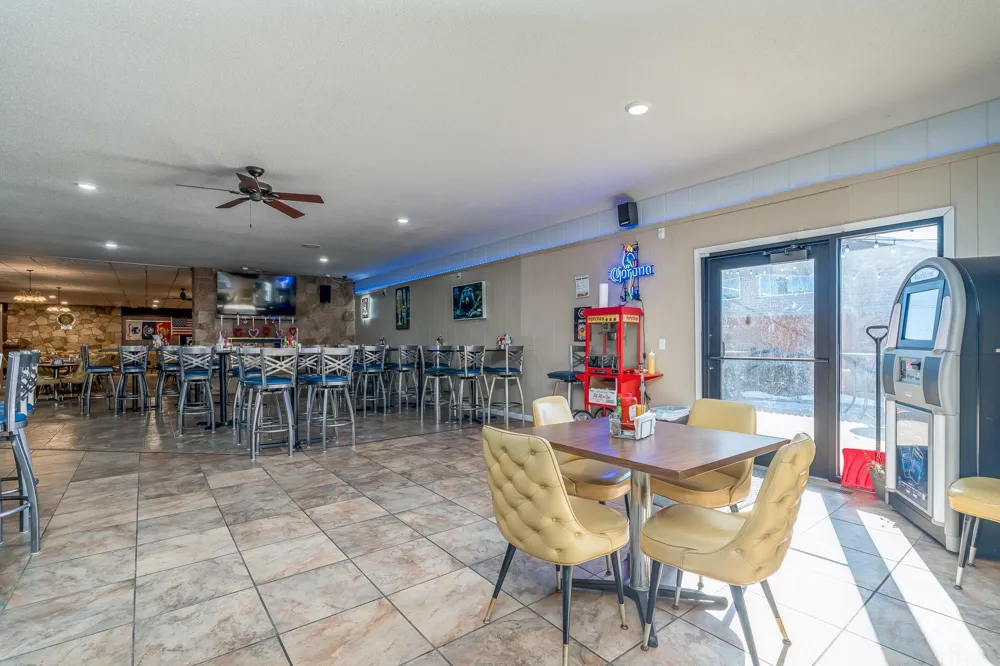 65 Main Street Easton, MN 56025