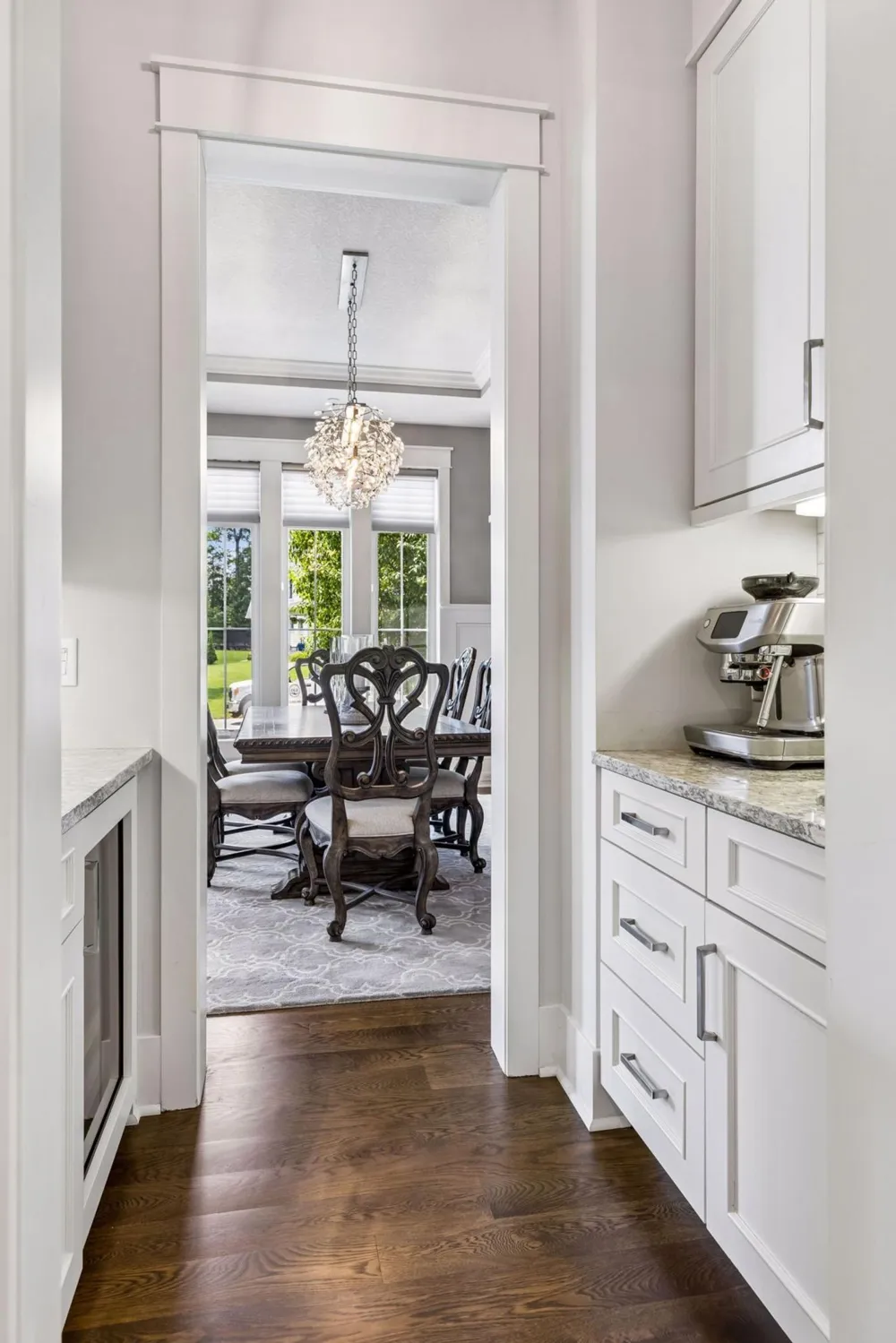 736 Woodland Hill Court Medina, MN 55340