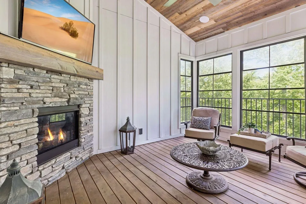 736 Woodland Hill Court Medina, MN 55340