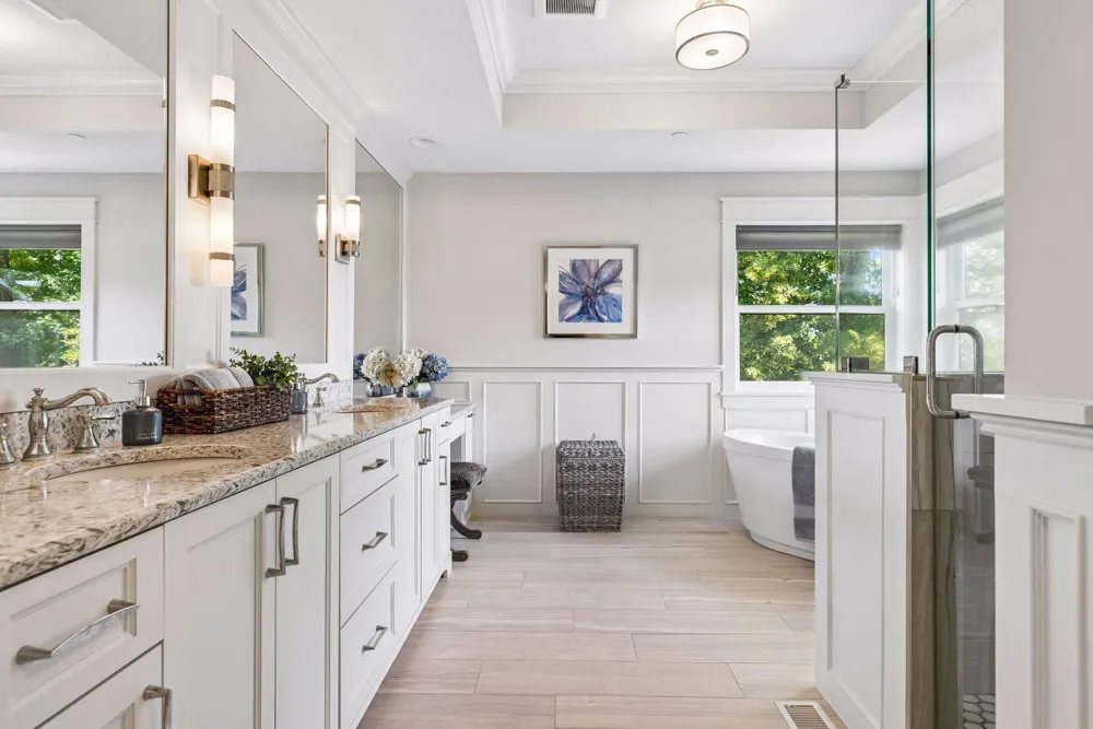 736 Woodland Hill Court Medina, MN 55340