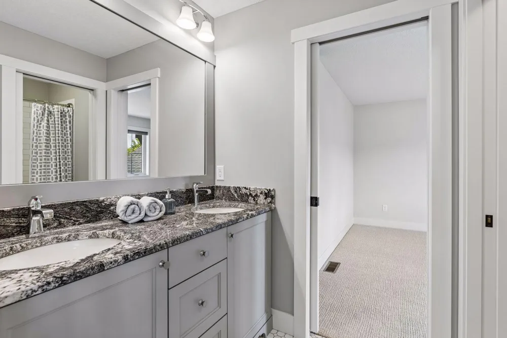 736 Woodland Hill Court Medina, MN 55340