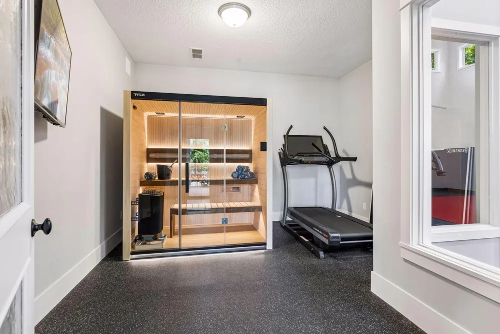 736 Woodland Hill Court Medina, MN 55340