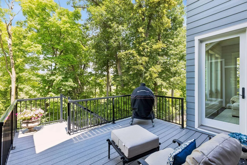 736 Woodland Hill Court Medina, MN 55340