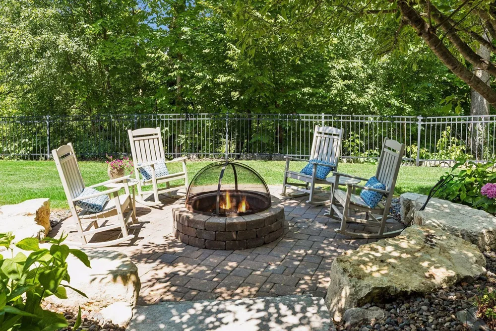 736 Woodland Hill Court Medina, MN 55340
