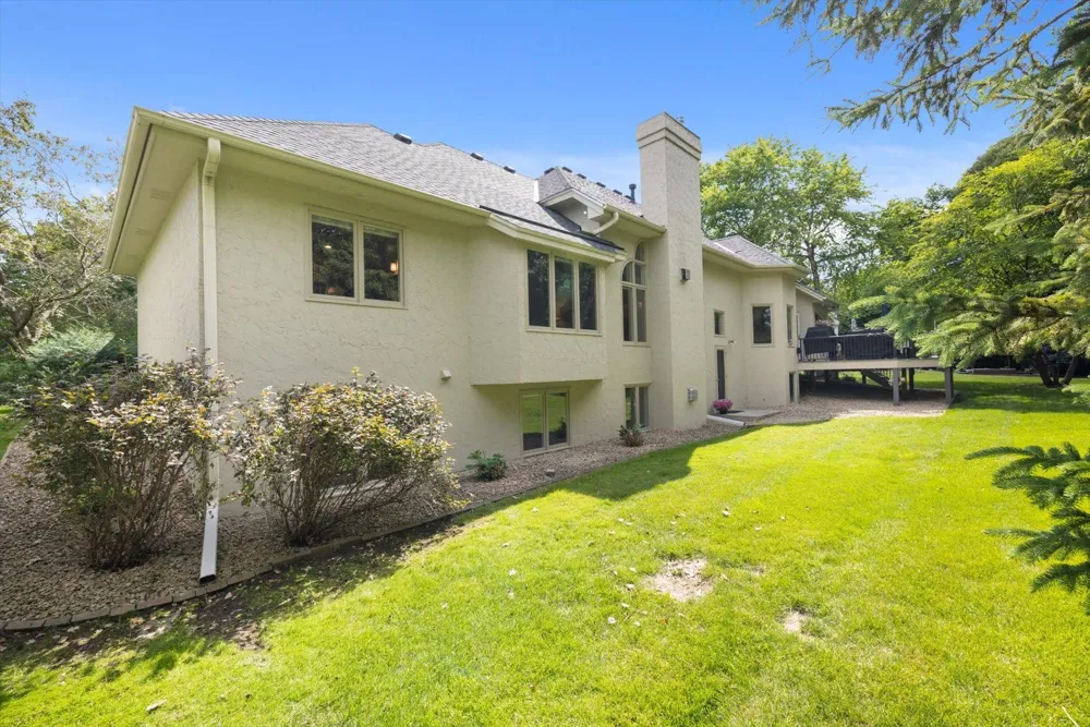 16010 45th Avenue Plymouth, MN 55446