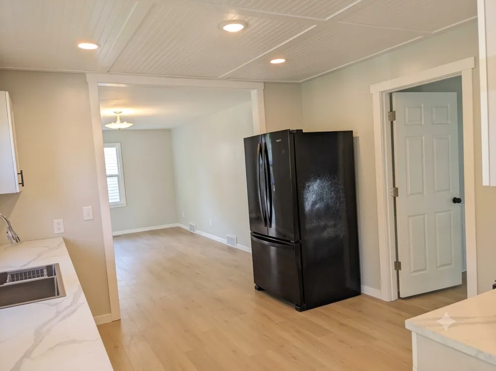 124 3rd Street Le Sueur, MN 56058
