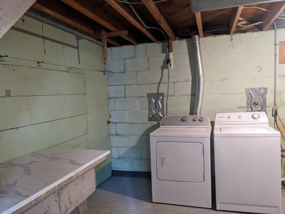 124 3rd Street Le Sueur, MN 56058