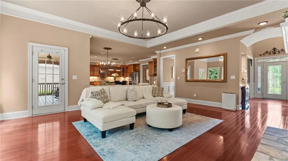 5010 Collins Lake Drive Mableton, GA 30126