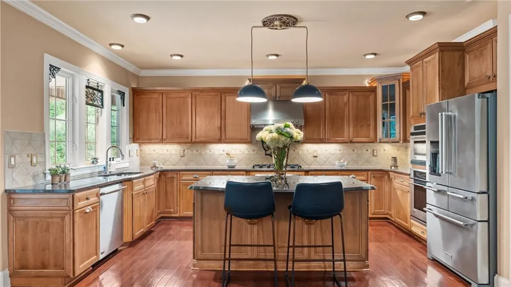 5010 Collins Lake Drive Mableton, GA 30126