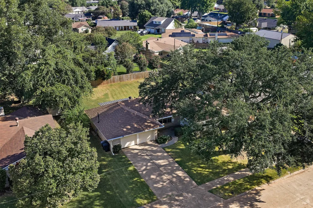 1503 Teresa Place Bossier City, LA 71112