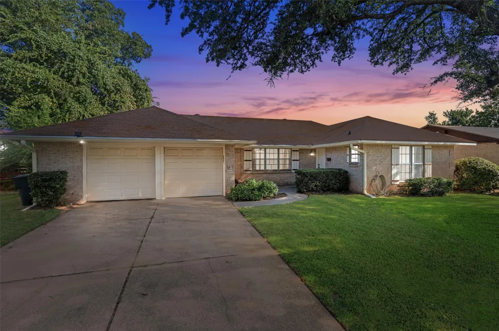 1503 Teresa Place Bossier City, LA 71112