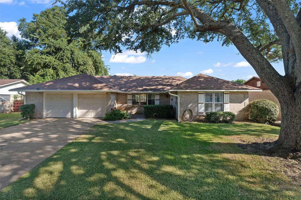 1503 Teresa Place Bossier City, LA 71112