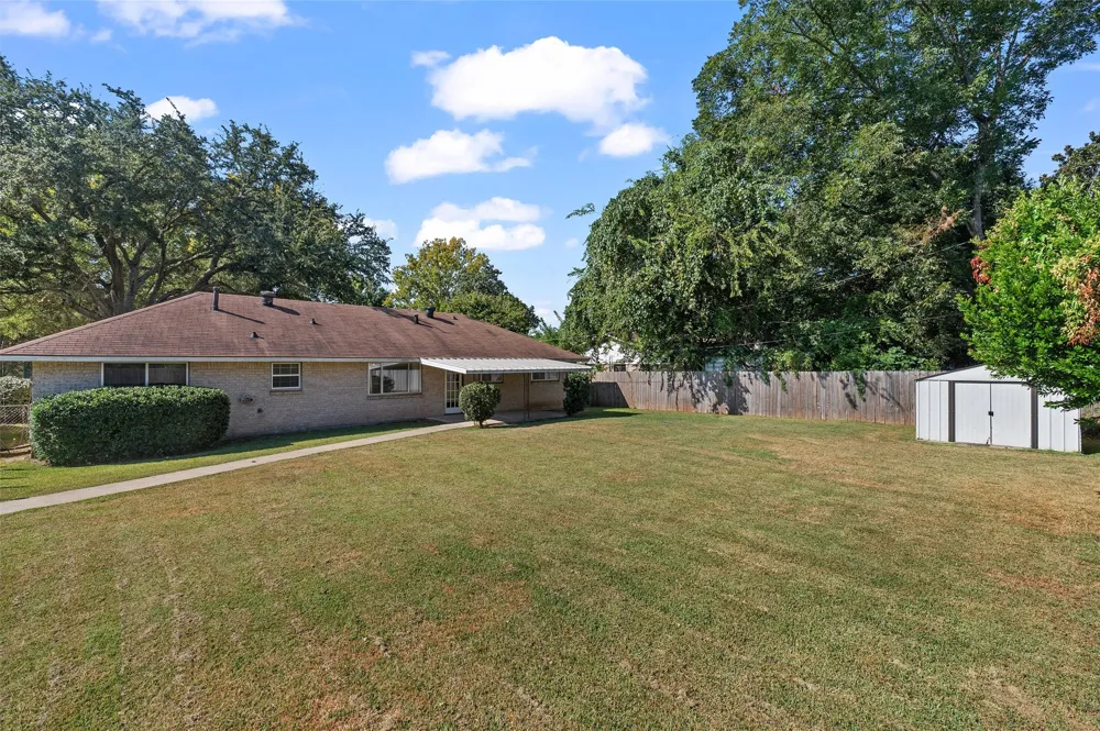 1503 Teresa Place Bossier City, LA 71112