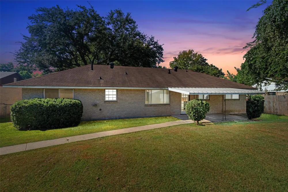 1503 Teresa Place Bossier City, LA 71112
