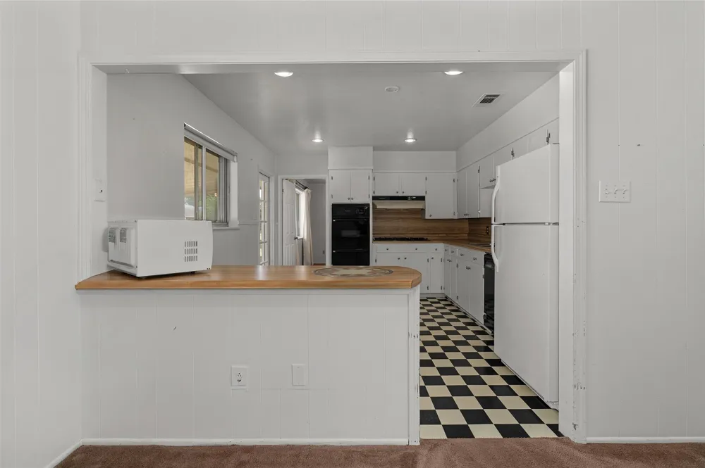 1503 Teresa Place Bossier City, LA 71112