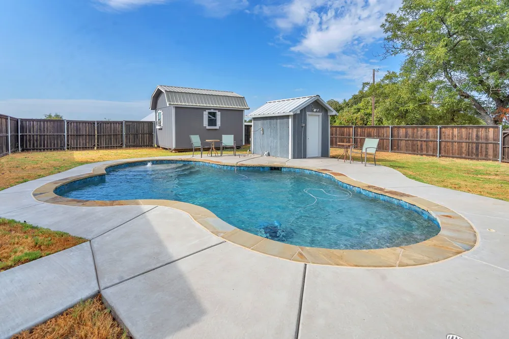 14805 Old Garner Road Weatherford, TX 76088