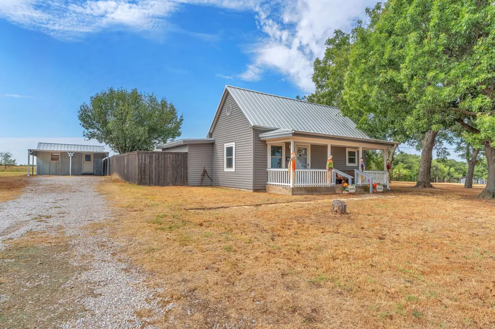 14805 Old Garner Road Weatherford, TX 76088