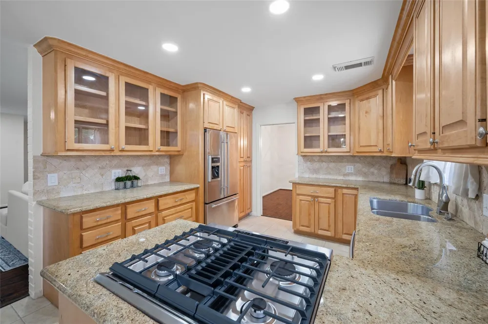 1906 Spillers Lane Houston, TX 77043