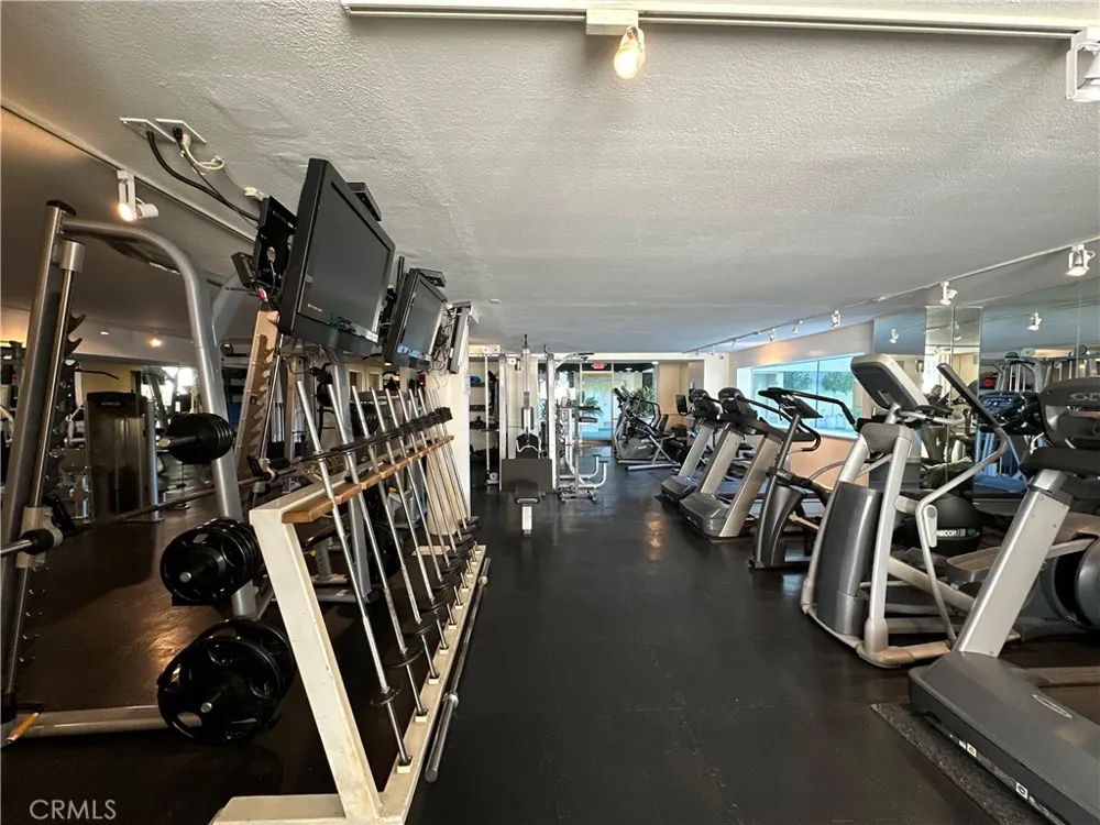 1131 Alta Loma Road #232 West Hollywood, CA 90069