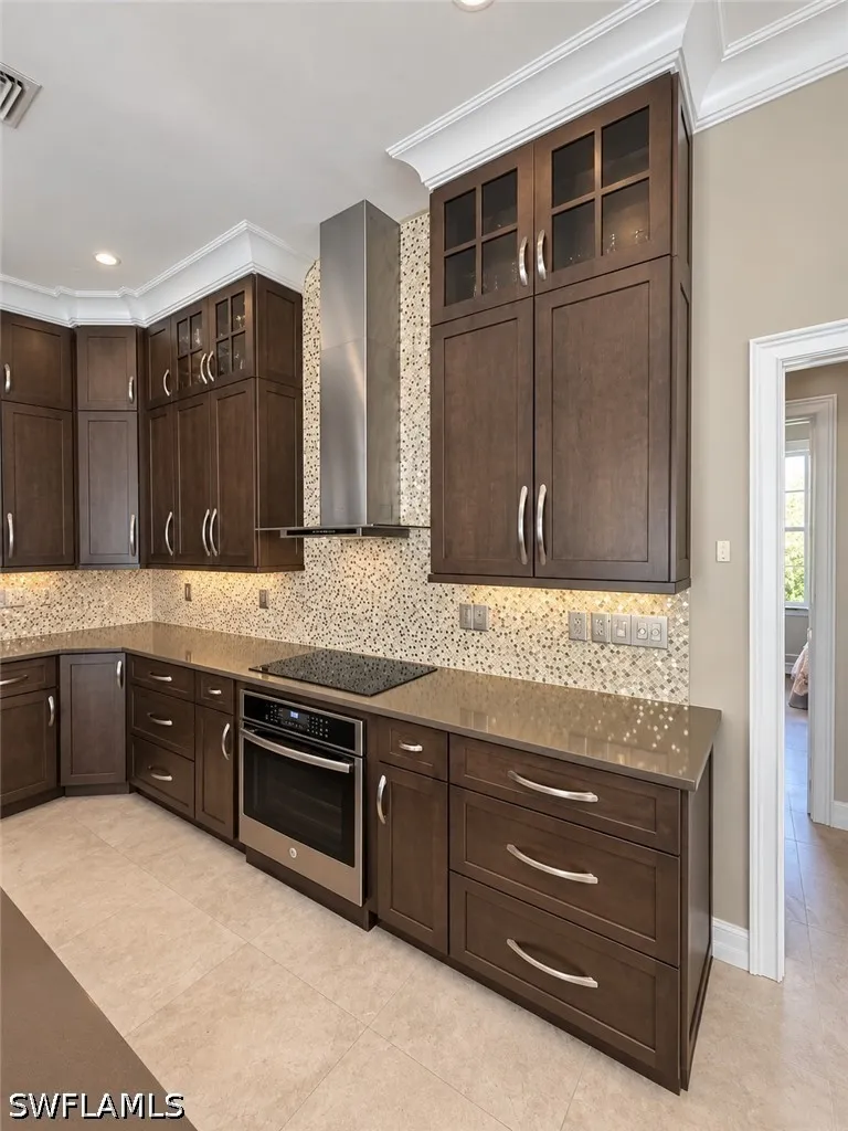 Address Not Shown Naples, FL 34104
