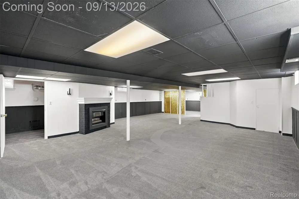 8300 Virgil Street Dearborn Heights City, MI 48127