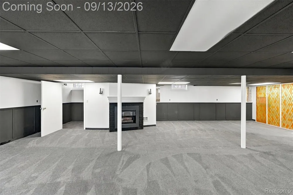 8300 Virgil Street Dearborn Heights City, MI 48127