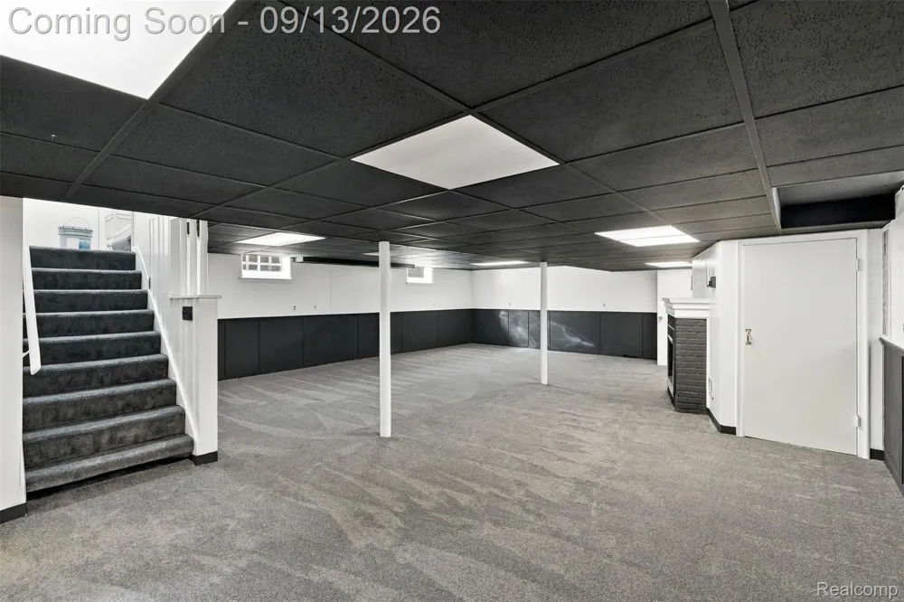8300 Virgil Street Dearborn Heights City, MI 48127