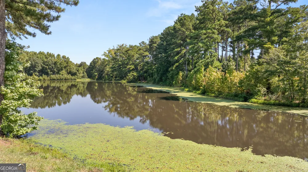 81 Shoal CT Winder, GA 30680