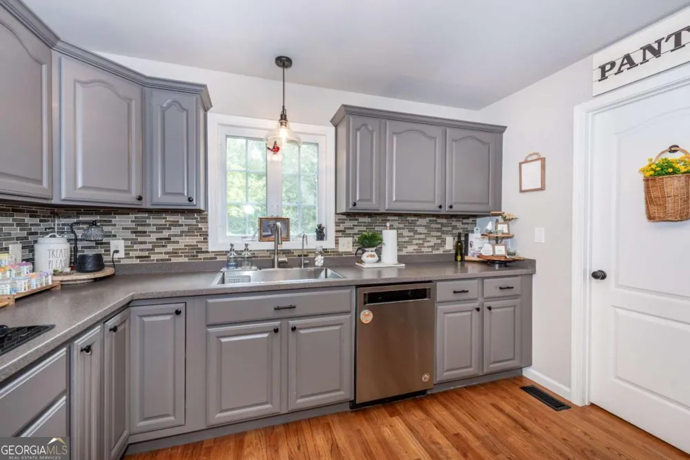 271 Big Sky LN Jasper, GA 30143