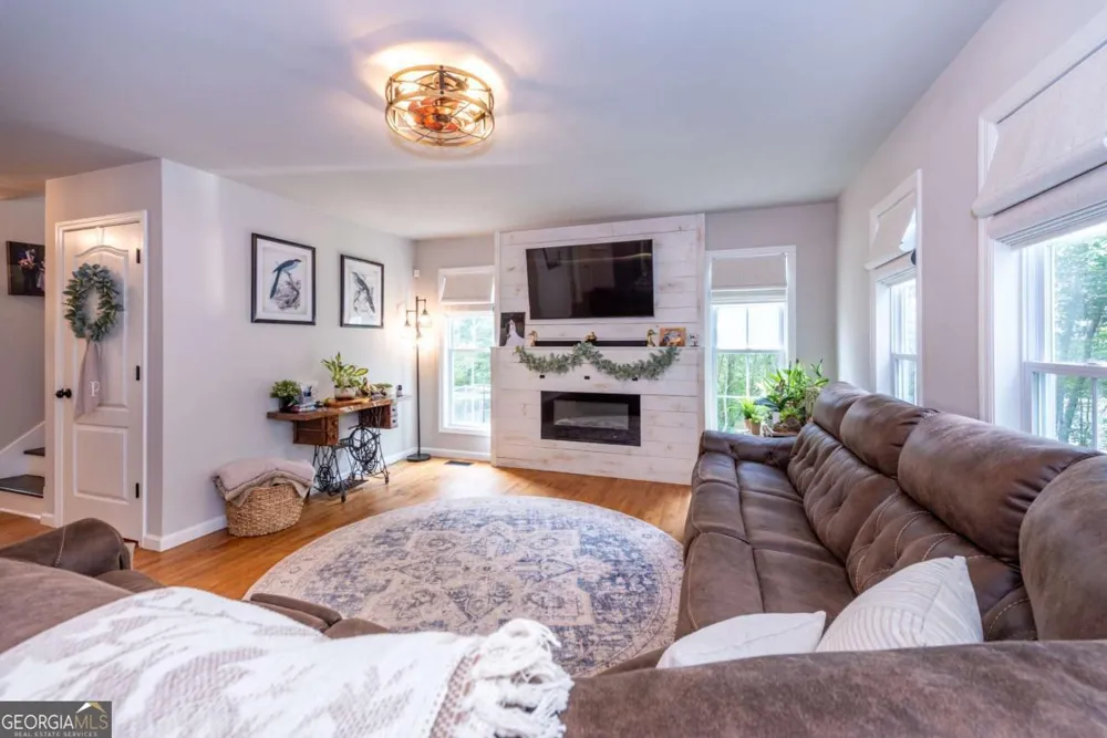 271 Big Sky LN Jasper, GA 30143