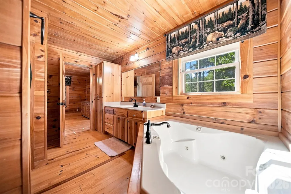 963 Double Eagle Drive Nebo, NC 28761